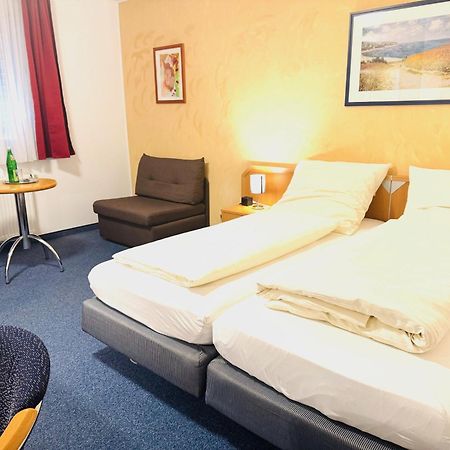 Hotel Am Weyerhof Kerpen  Luaran gambar